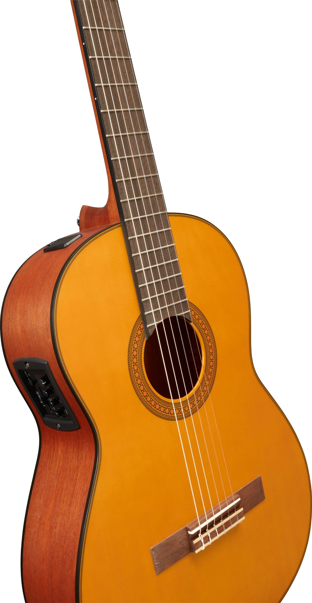 Yamaha CGX122MS Klassinen espanjalainen kitara (Kuusi Natural)