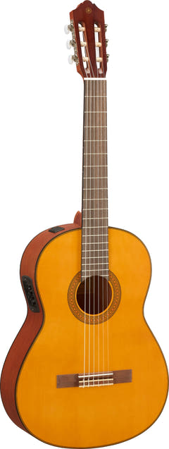 Yamaha CGX122MS Klassinen espanjalainen kitara (Kuusi Natural)
