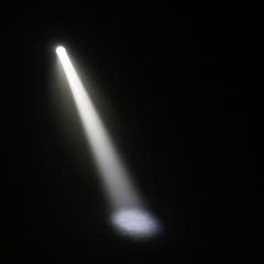 Cameo Q-SPOT 15 RGBW WH - Kompakti kohdevalaisin, jossa 15W RGBW LED valkoisessa kotelossa