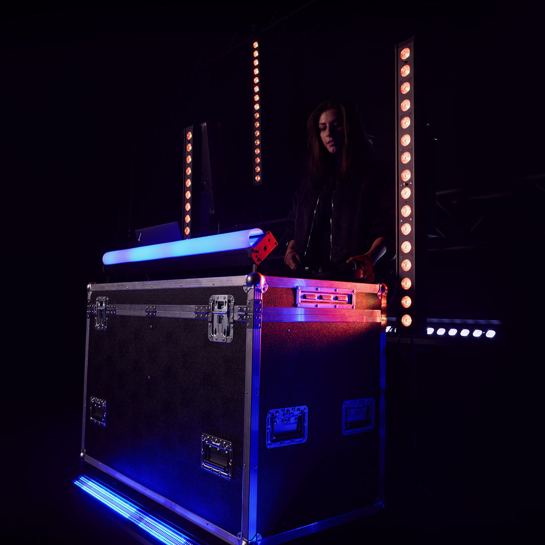 Cameo ROOT® BAR 6 – 16 x 12 W RGBAW + UV-LED-bar