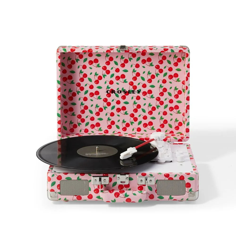Crosley Cruiser Plus Levysoitin Tovejs Bluetooth (Cherry)