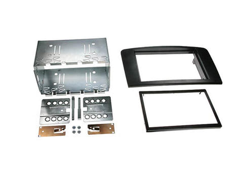 CT23MB06A 2-DIN Kehys Mercedekselle