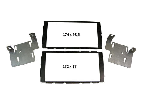 21CT23NS21 2-DIN Kehys Nissaniin
