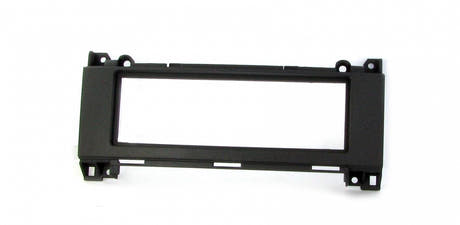 1-DIN kehys Mercedekselle