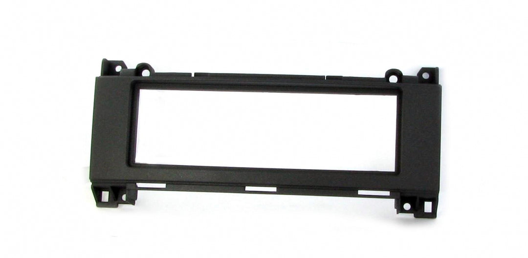 1-DIN kehys Mercedekselle
