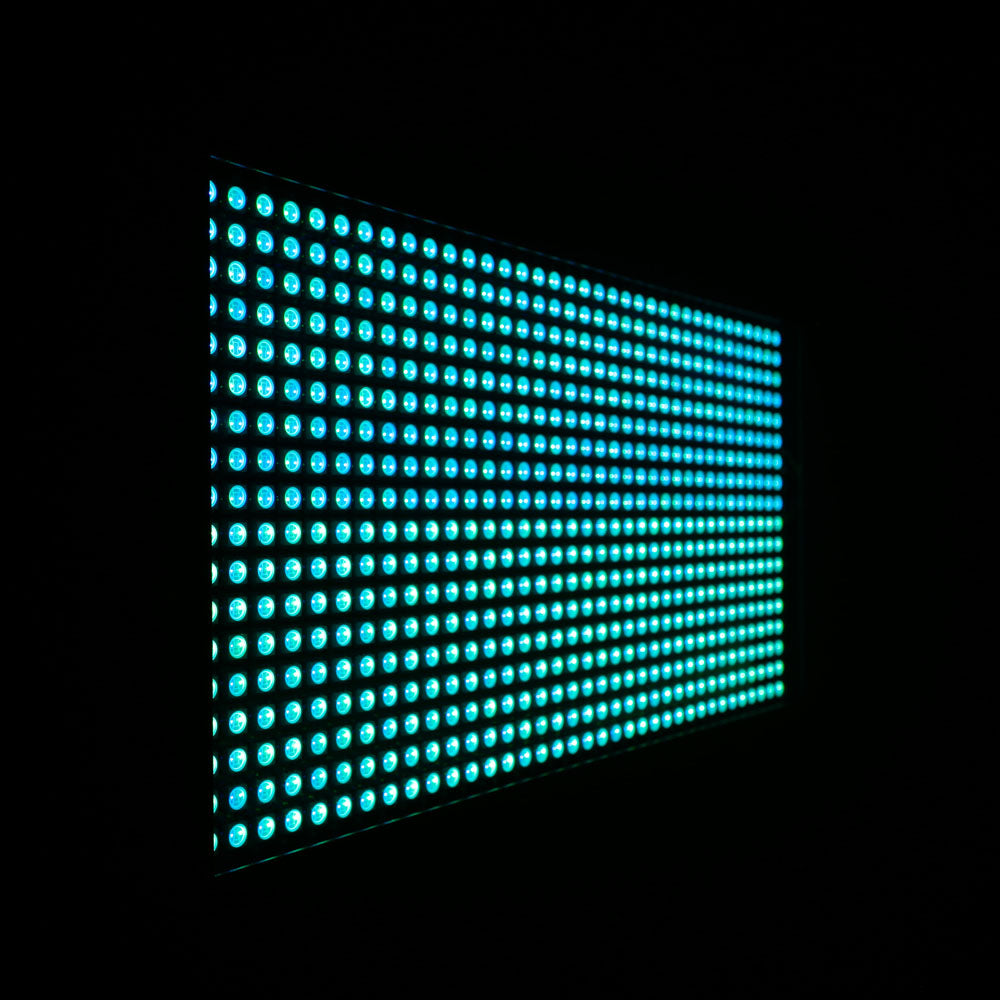Cameo Thunder Wash 600 RGB Strobovalot