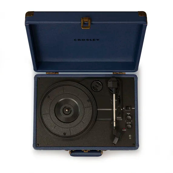 Crosley Cruiser Plus Levysoitin Kaksisuuntainen Bluetooth (Laivastonsininen)