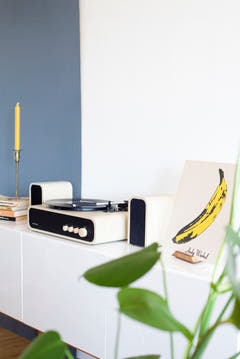 Crosley Gig Levysoitin kaiuttimilla (Luonnollinen)