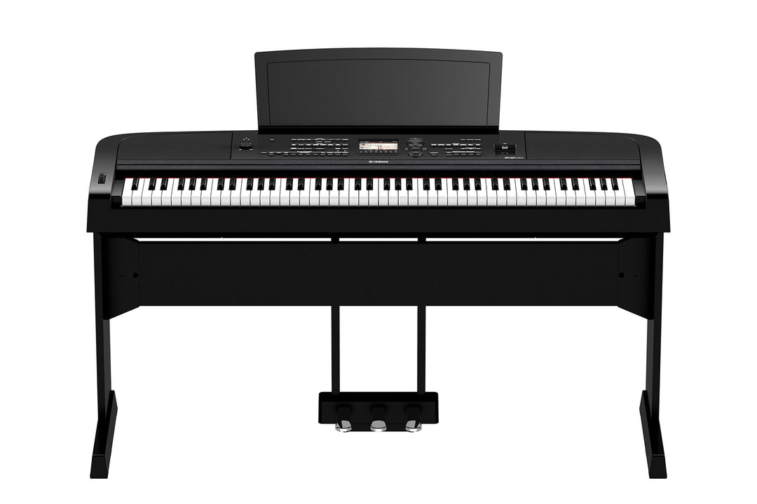 Yamaha DGX670B Sähköpiano (Musta)
