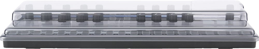 Decksaver Suoja cover IK Multimedia UNO Synth Pro X:lle