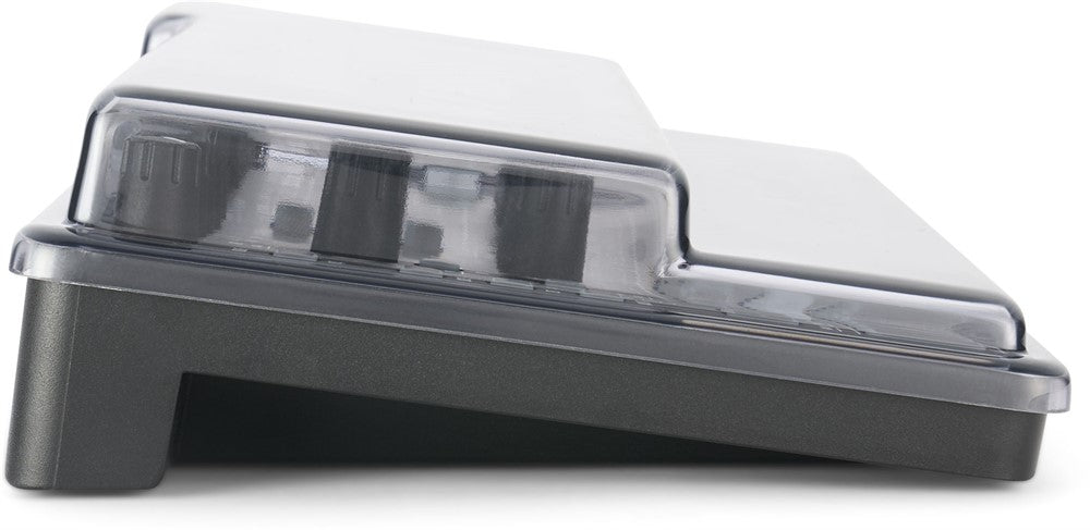 Decksaver Suoja cover IK Multimedia UNO Synth Pro X:lle