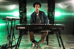 Yamaha YC73 Digital Stage Kosketinsoittimet (Tasapainotettu vasara)