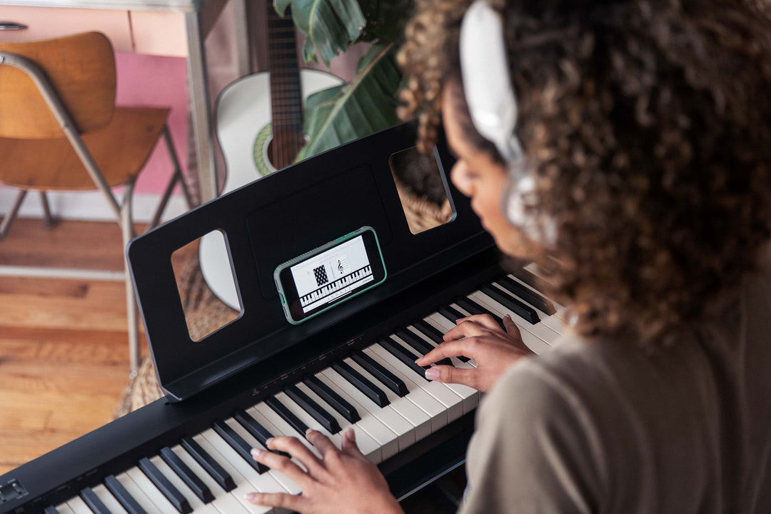 Roland FP-10 Sähköpiano