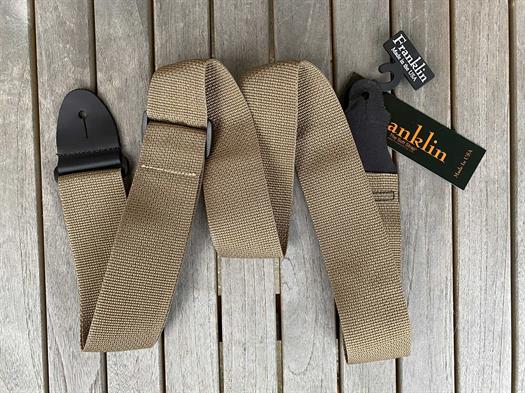 Franklin Strap Guitarrem - BRUN - OO-TN