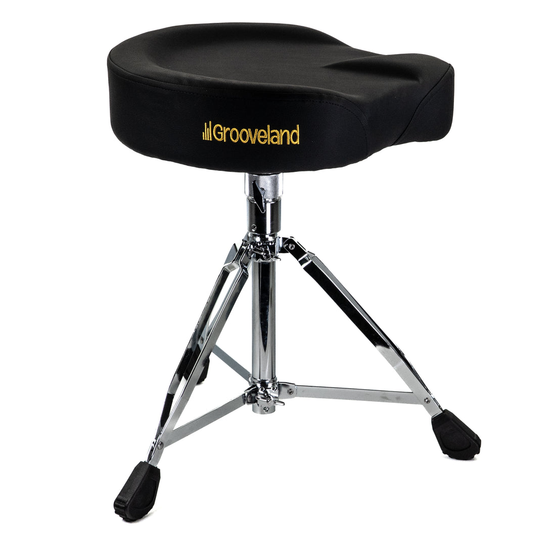 Grooveland TS150 Rumpujakkara traktorin istuimella