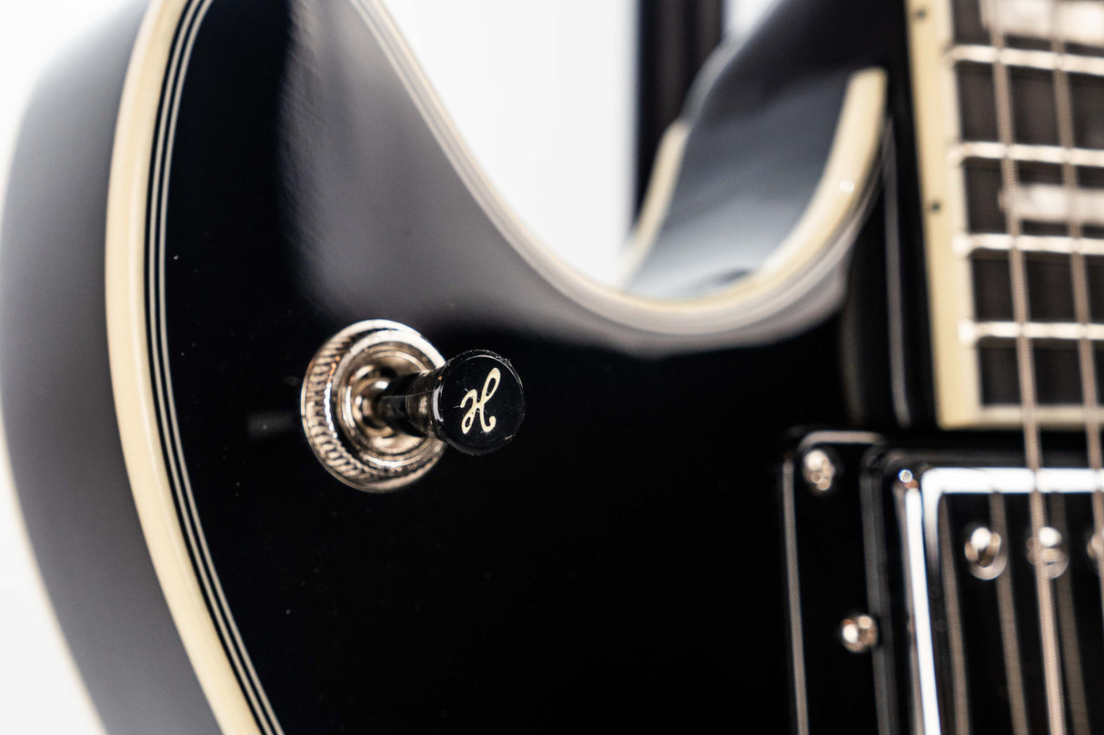 Hagstrom Alvar sähkökitara (musta)