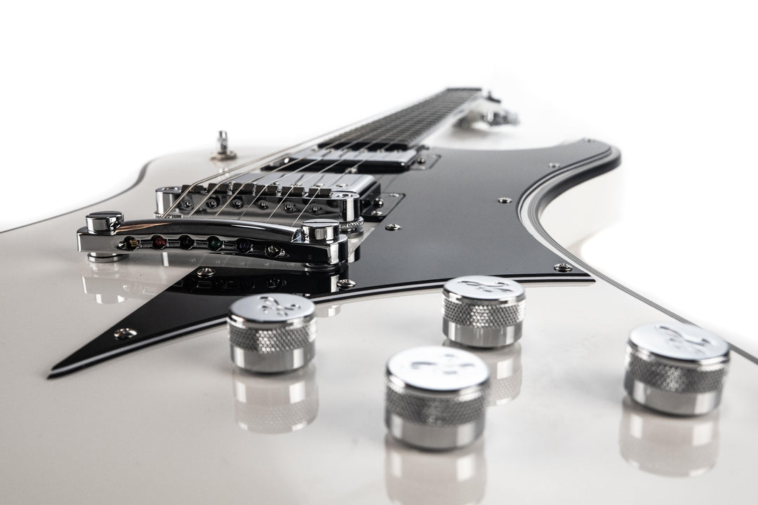 Hagstrom Phantom sähkökitara (valkoinen)