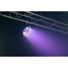 Ibiza XL RGBW+WWCW PAR-valaisin (16x6 + 4x30W)