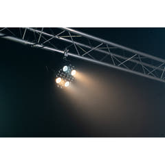 Ibiza XL RGBW+WWCW PAR-valaisin (16x6 + 4x30W)