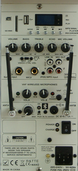 Ibiza Kannettava kaiutin 15" bassolla (musta, 800W)