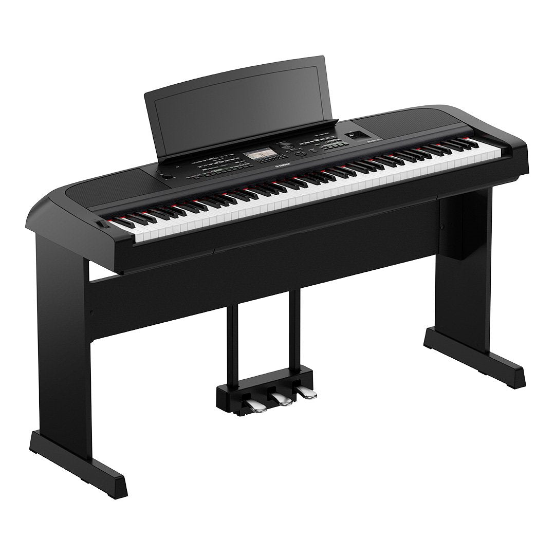 Yamaha DGX670B Sähköpiano (Musta)