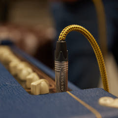 Adam Hall Cables 5 STAR IRP 0300 VINTAGE - Instrumenttikaapeli | Vintage Neutrik® kulmajack TS x jack TS | 3 m