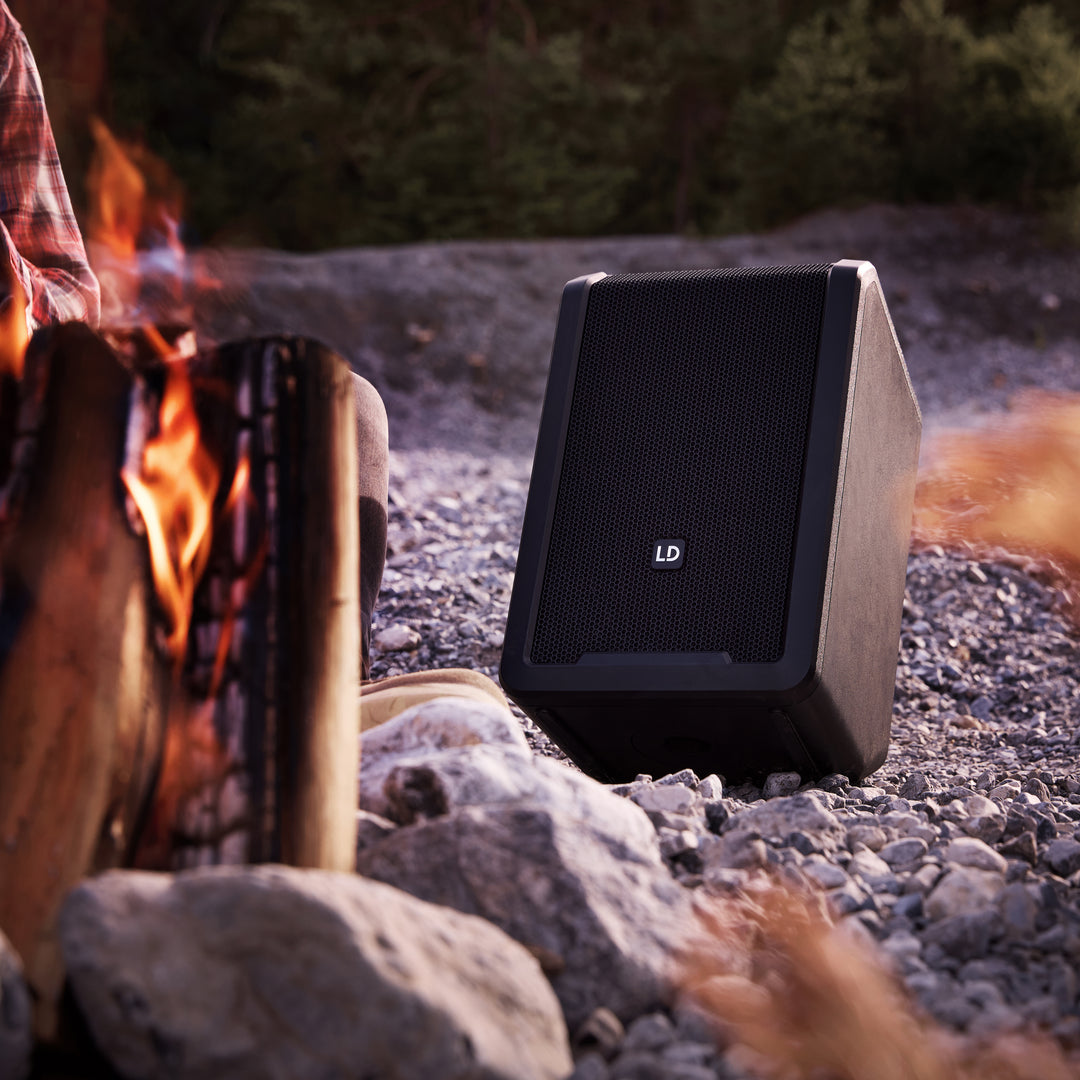 LD Systems ANNY® 8 HHD B8 - Kannettava akkukäyttöinen Bluetooth® PA-kaiutin mikserillä ja 1 x langattomalla käsimikrofonilla, Stage Black