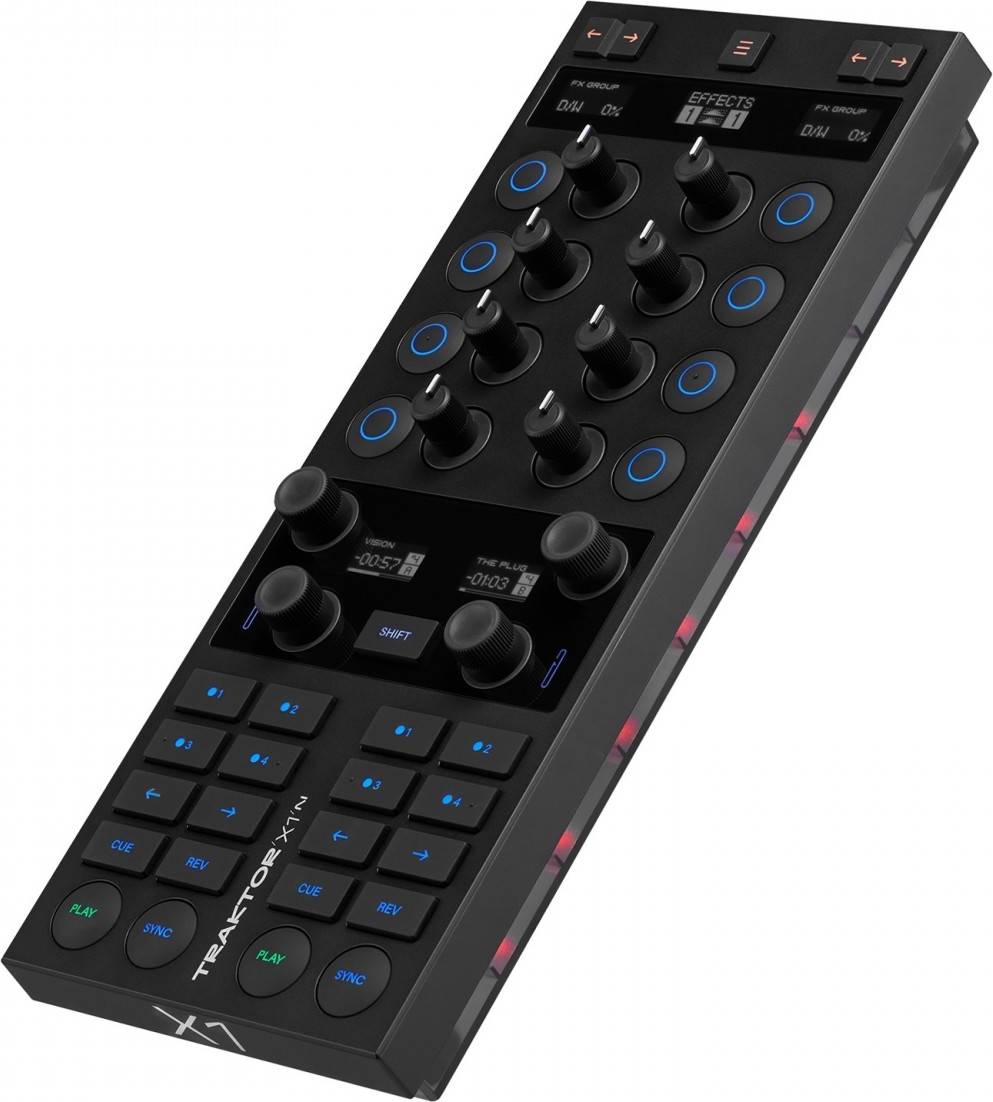 Native Instruments Traktor X1 MK3 Modulaarinen DJ-ohjain