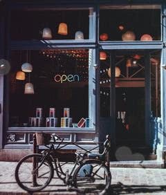 Neonvalo "Open" (39cm)