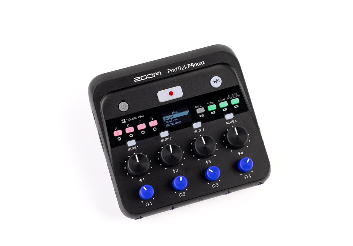 Zoom P4 PodTrak P4next Podcast-tallennin