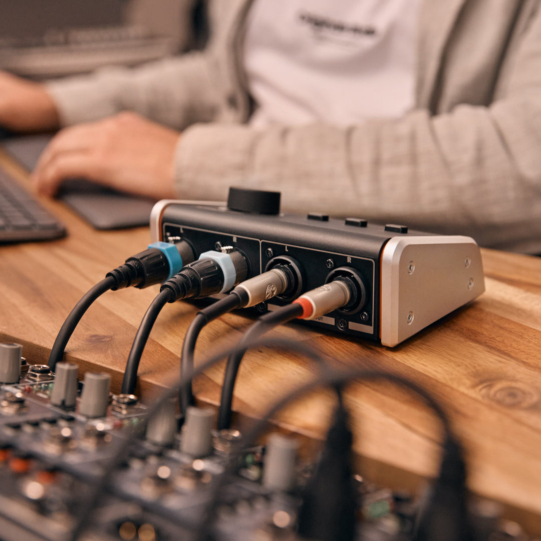 Palmer MONICON M G2 G - Passiivinen studiokuulutinten ohjain