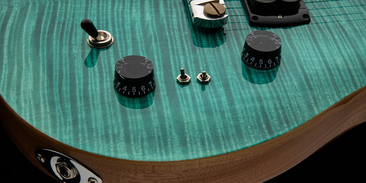 PRS SE "Paulin kitara" sähkökitara (Turquoise)