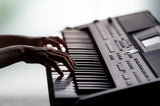 Yamaha PSR-SX600 Aloituspaketti Sis. ilmainen Yamaha Gigbag