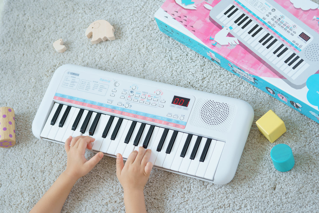 Yamaha PSS E30 Lasten Kosketinsoittimet (Valkoinen)