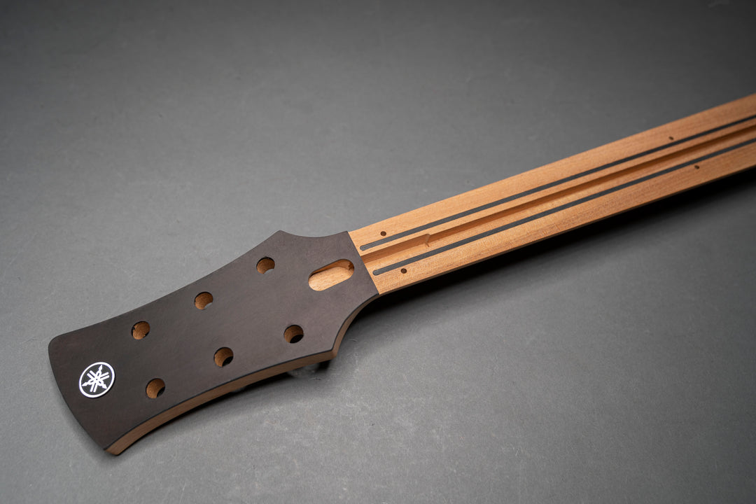 Yamaha Revstar RSP02TCRG Sähkökitara (Crisp Gold)
