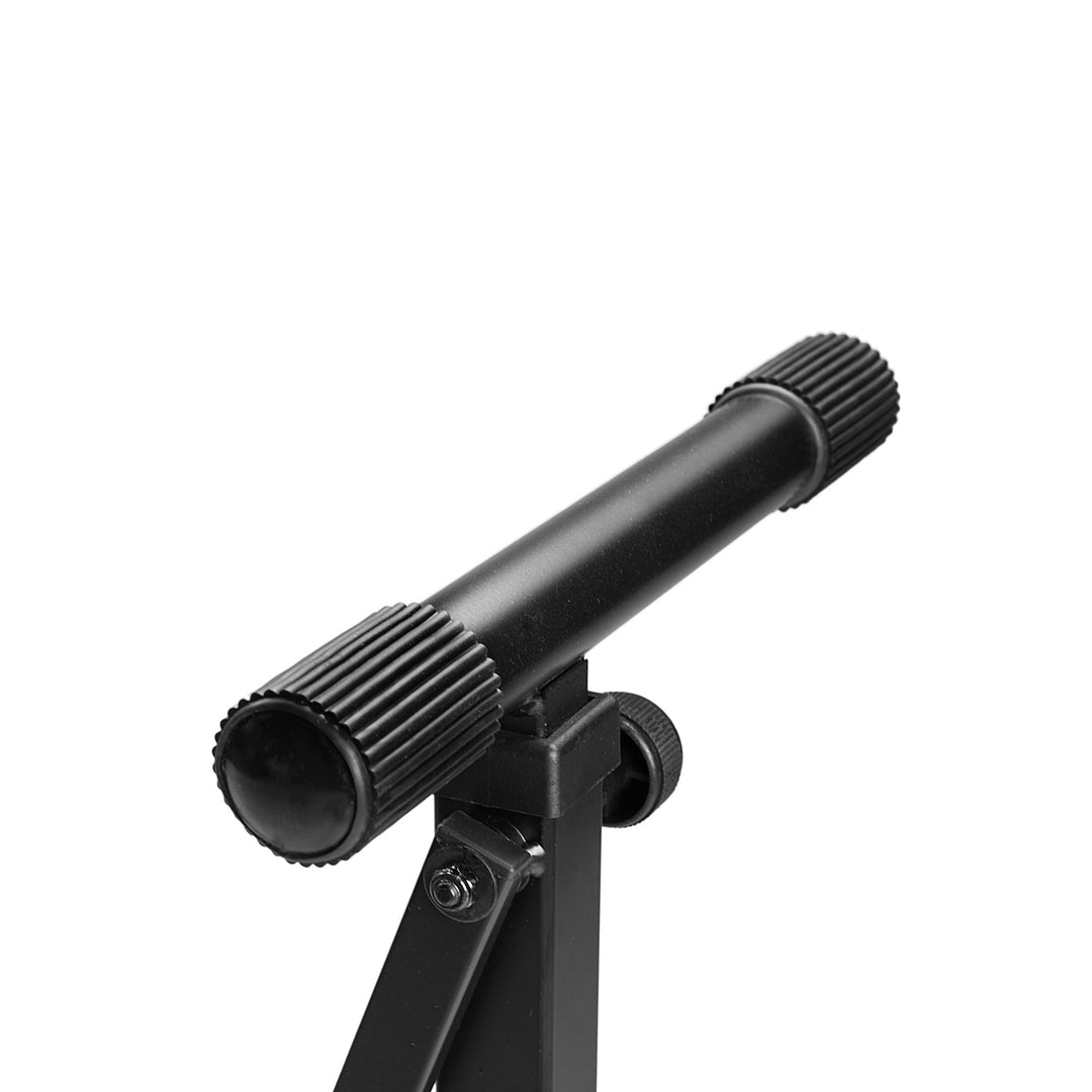 Adam Hall Stands SKS 05 - Yleismallinen teline keyboardeille ja laitteille