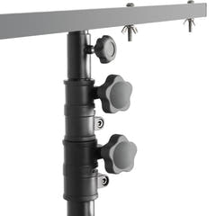 Adam Hall Stands SLTS 09 - Valoteline, keskikokoinen