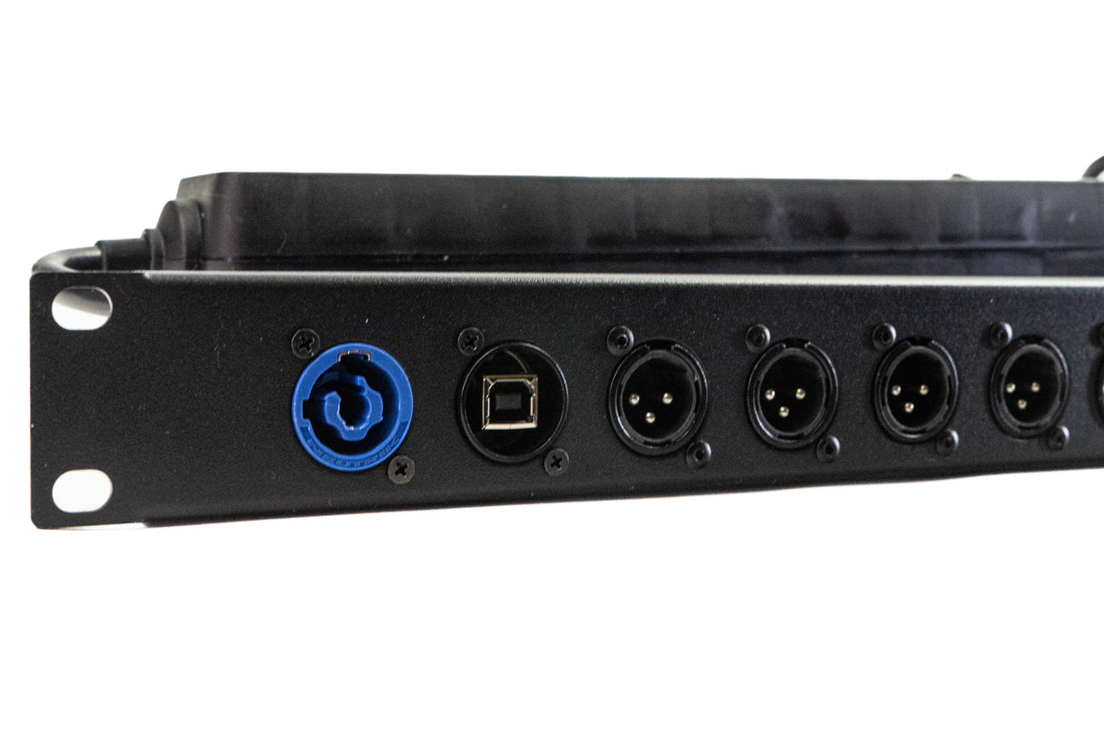 Mukautettu liitinpaneeli MK3 DJ konsolia varten.