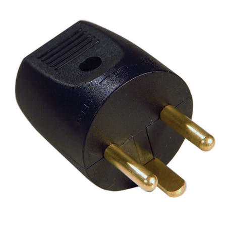 DK 230V Pistoke Uros m. maadoitus