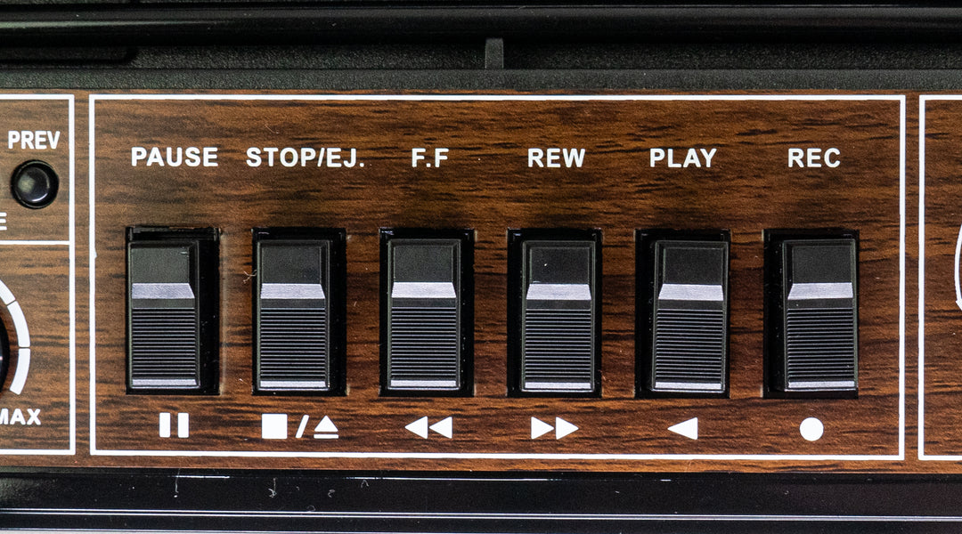 Studio 57 - Kasettisoitin FM & Bluetooth, Musta