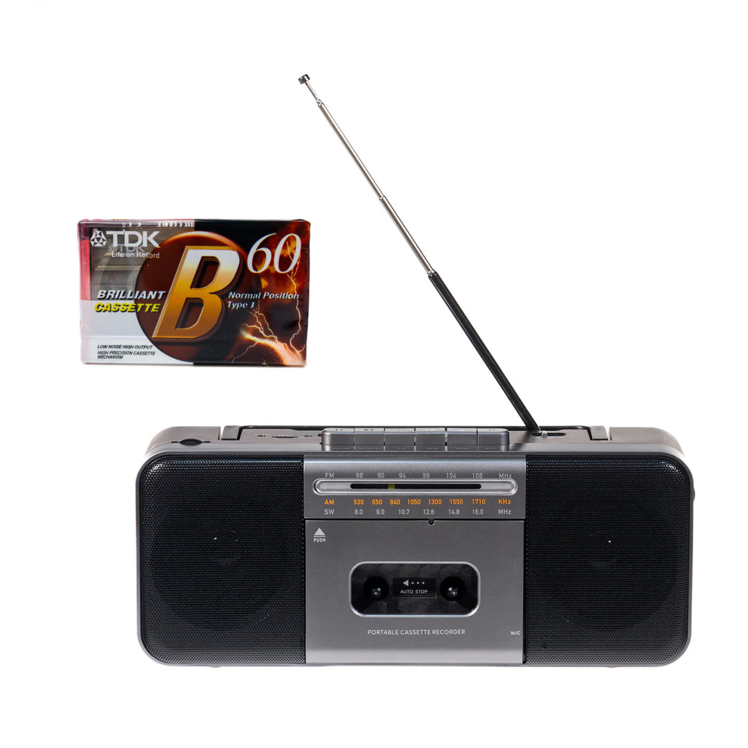 Studio 57 - Kasettisoitin m. FM & Bluetooth, Harmaa + Kasettinauha
