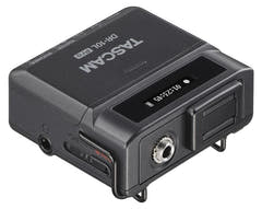 Tascam DR-10L Pro -tallennin lavalier-mikrofonilla, musta