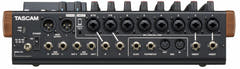 Tascam Model 12 analogimikseri ja 12-raita digitaalinen moninauhuri