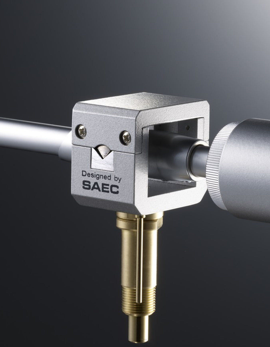 TEAC TN-4D-SE Levysoitin (Musta)