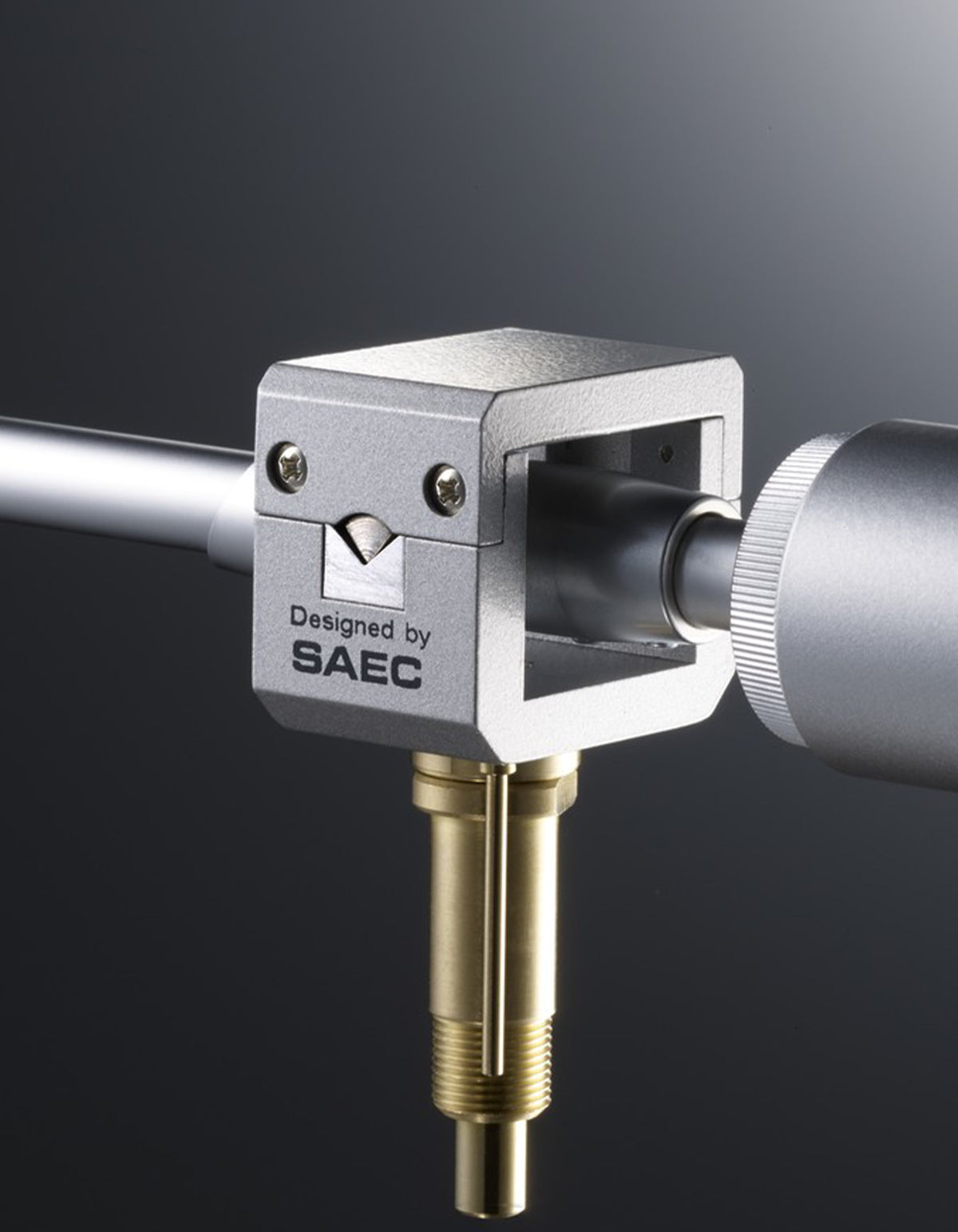 TEAC TN-4D-SE Levysoitin (musta)