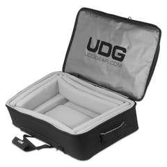 UDG Urbanite MIDI-ohjaimet Backpack Large Musta