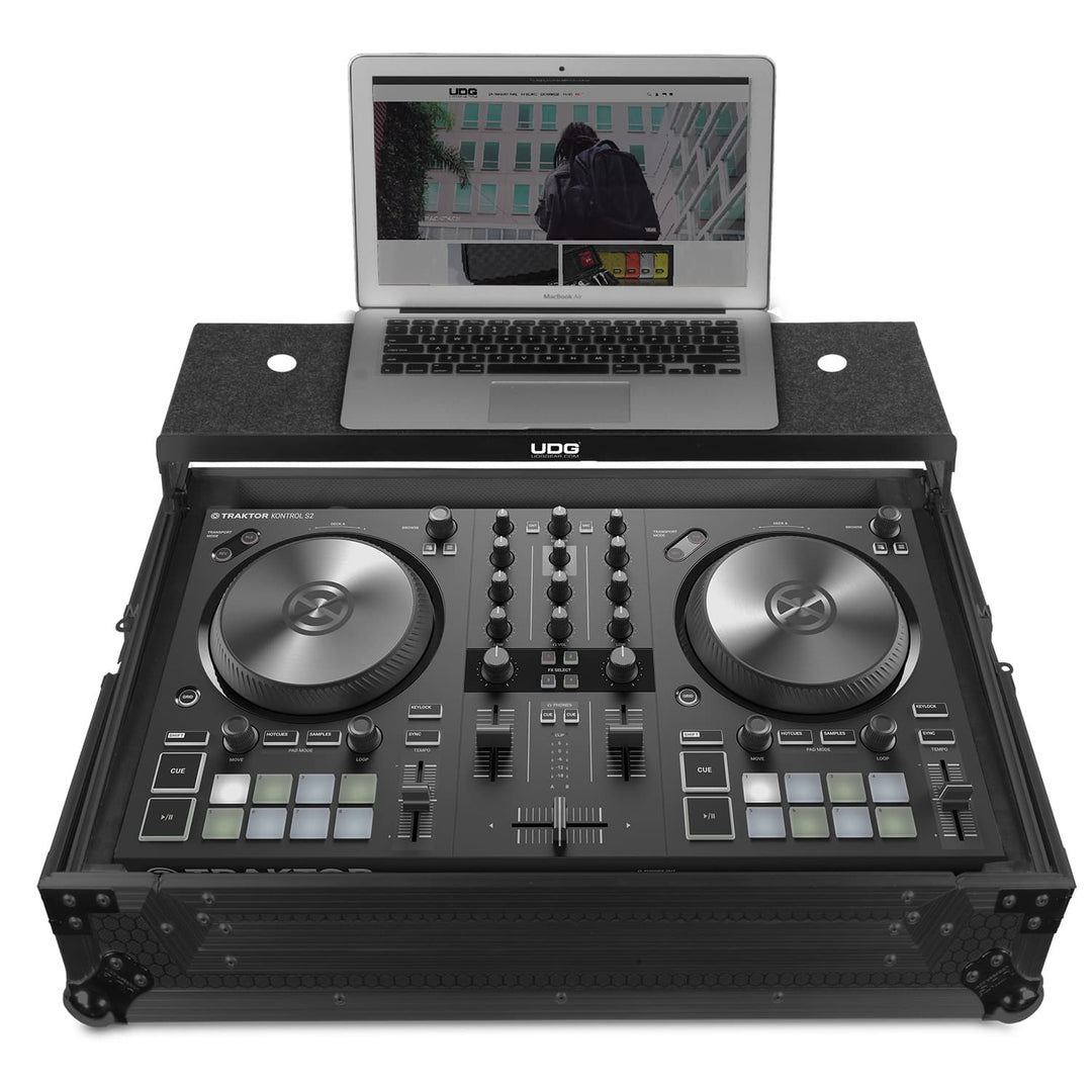 UDG Ultimate Flight Case NI Kontrol S2 MK3 musta Plus (L)