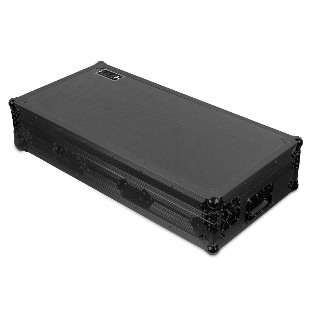 UDG Ultimate Flight Case set Pioneer CDJ-3000/900NXS2 Musta Plus (L&W)