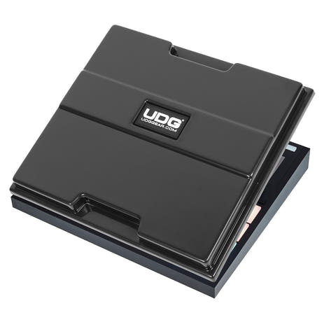 UDG Ultimate NI Maschine+/MK3 laitteiston cover musta