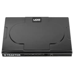 UDG Ultimate NI Traktor Kontrol S4 MK3 -laitesuojus musta